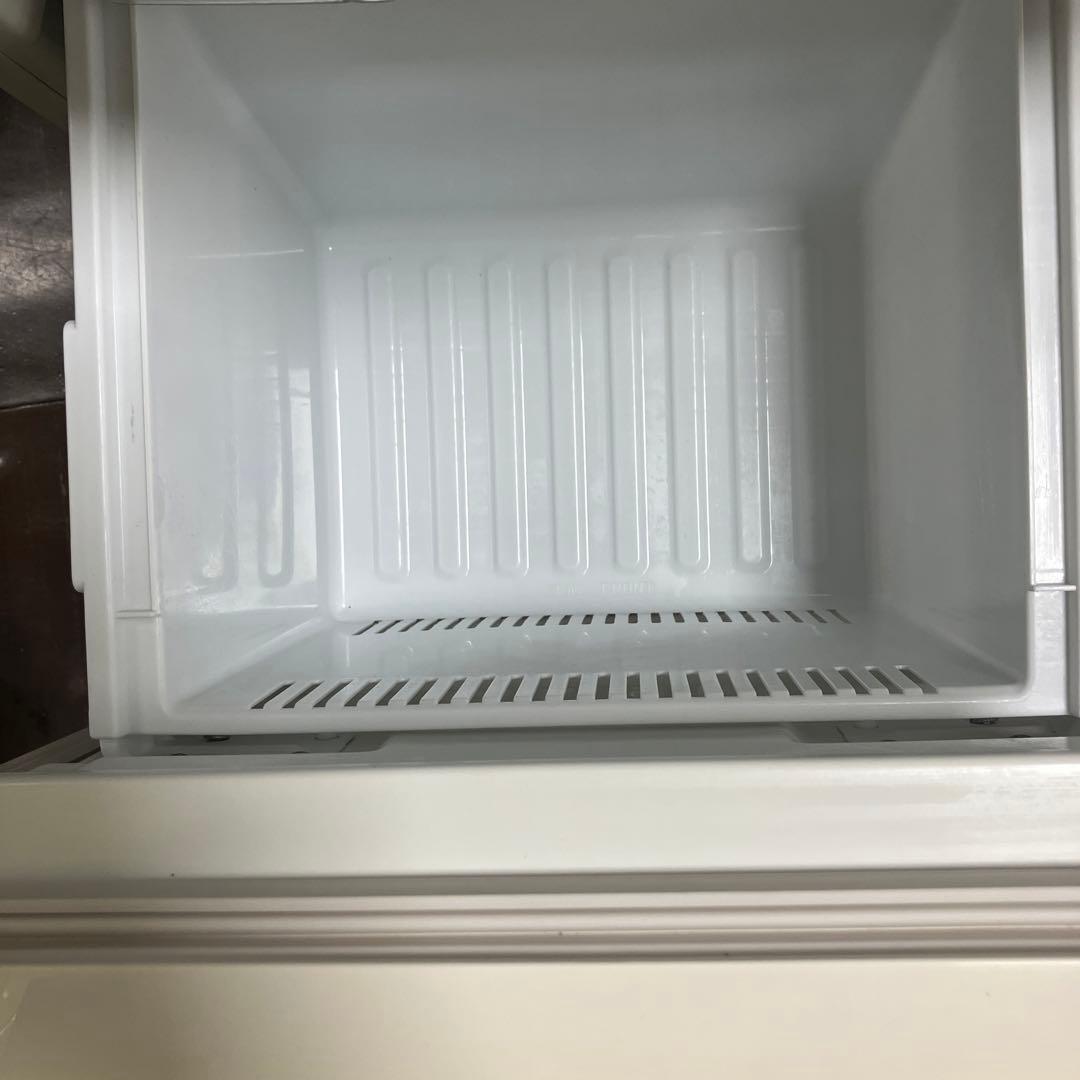 【Panasonic】冷蔵庫 NR-B143W