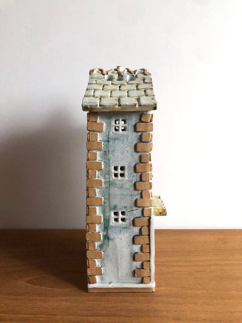 ドイツ ヴィンテージ 北欧雑貨 置き時計 陶器 煙突のある家 作家サイン 動良好