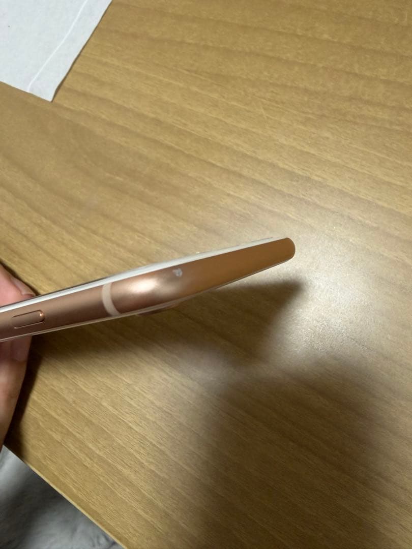 スマートフォン本体 iPhone8 64GB