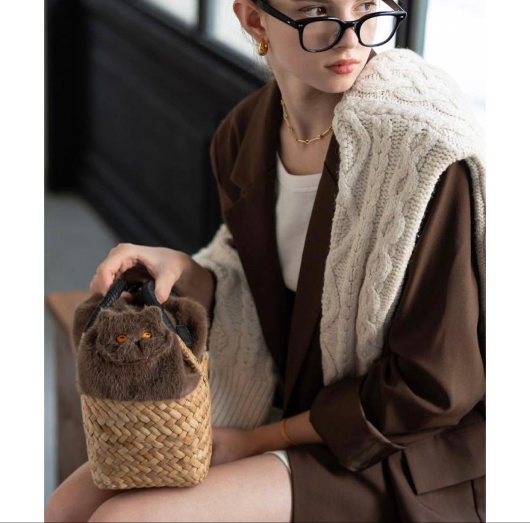 ヘイニ　ねこモチーフかごバッグ