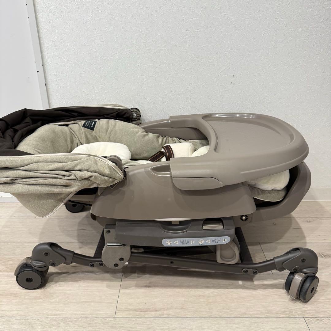 Combi コンビ ネムリラ AUTO SWING BEDi オート