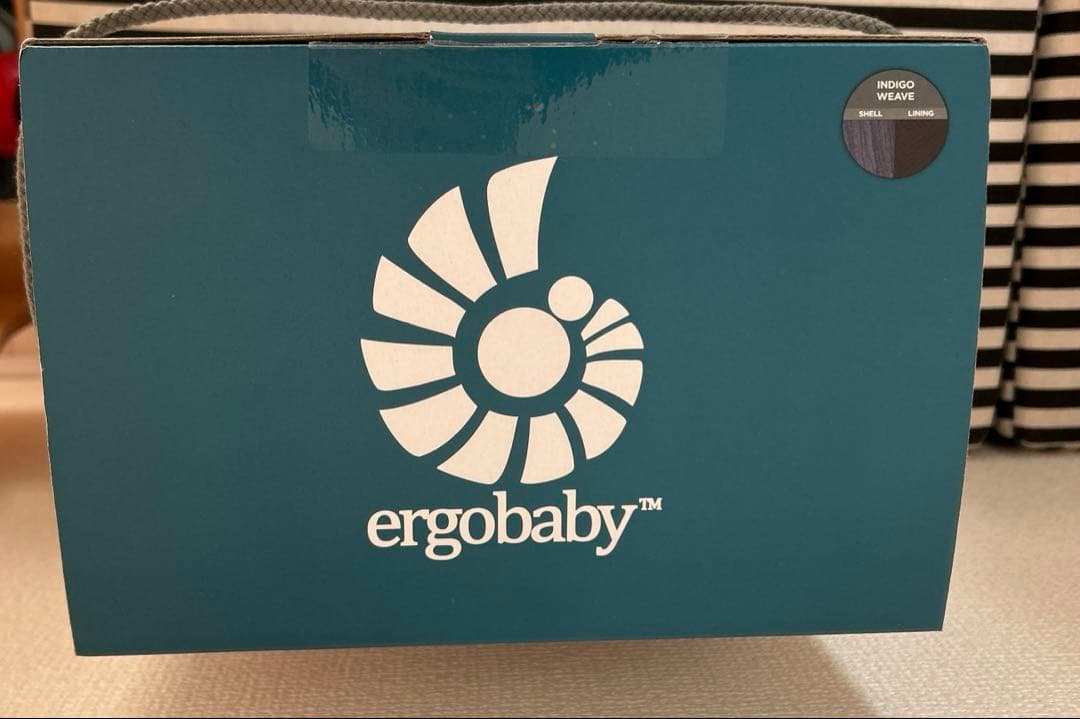 美品 ergobaby OMNI 360 抱っこ紐 ネイビー ヨダレカバー