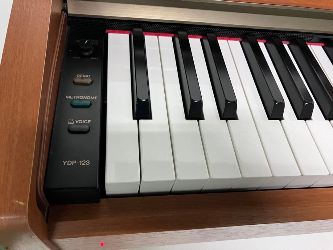 na-yu　YAMAHA YDP-123 88鍵盤　電子ピアノ