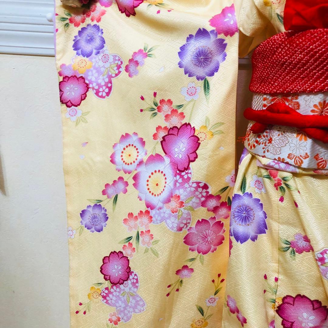 七五三七歳未使用着物‼️薄イエロー系⭐︎桜舞い散る金彩煌びやか際立つ⭐︎安心フルセット